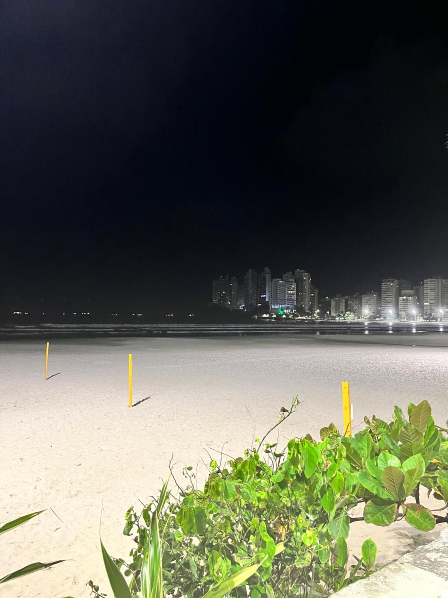 Guaruja - Praia Das Asturias Beira-Mar Eksteriør bilde